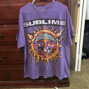 Over sized sublime tee